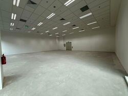 Kallang Place (D12), Factory #584317541
